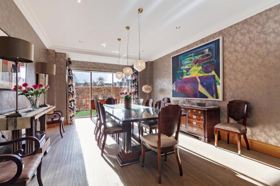 22 Deramore Park South