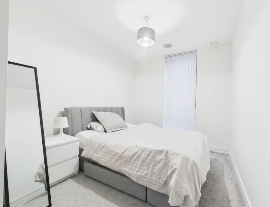 Apartment 10.09 The Arc, 2J Queens Road