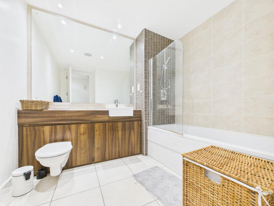 Apartment 10.09 The Arc, 2J Queens Road