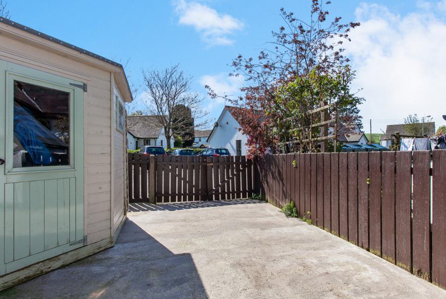 10 Purdysburn Village