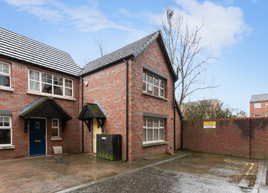 16 Hardcastle Street