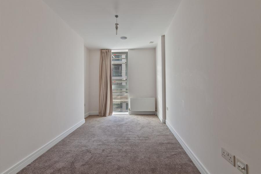 Apartment 10.28 The Arc, 2J Queens Road