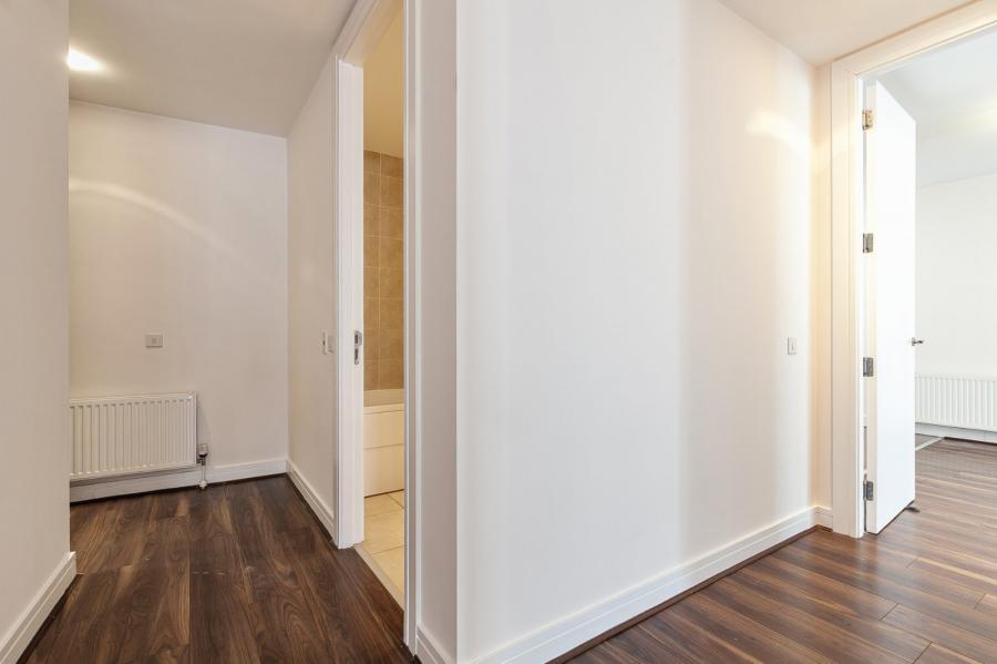 Apartment 10.28 The Arc, 2J Queens Road