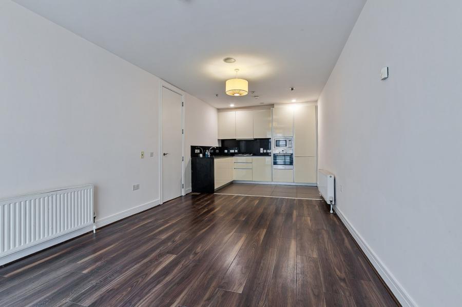 Apartment 10.28 The Arc, 2J Queens Road