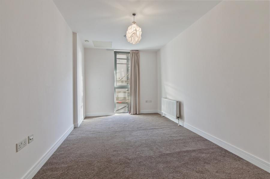 Apartment 10.28 The Arc, 2J Queens Road