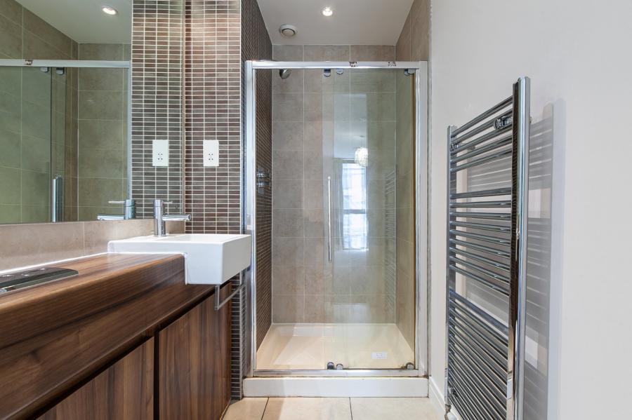 Apartment 10.28 The Arc, 2J Queens Road