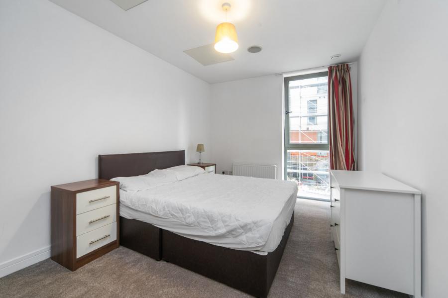 Apartment 9.12 The Arc, 2I Queens Road