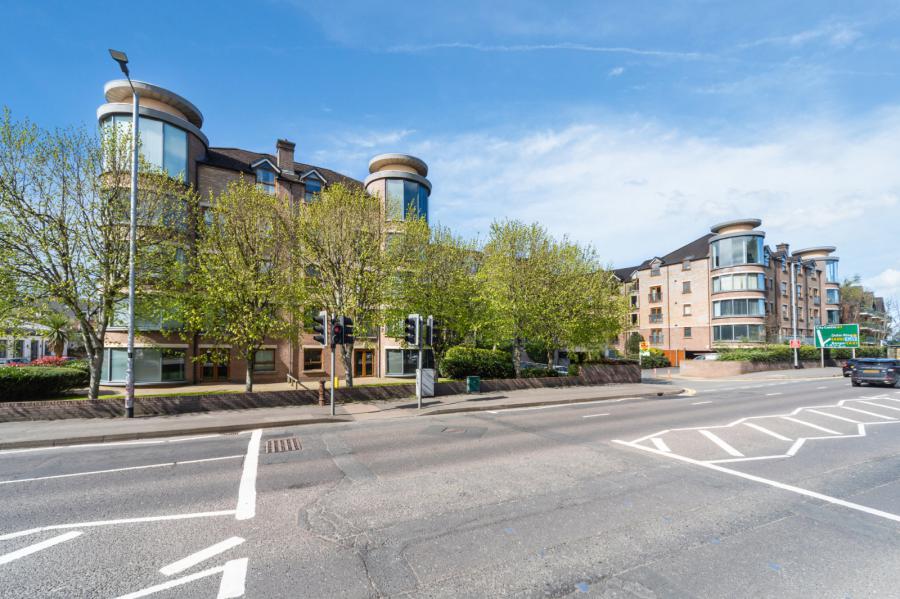 31 Park Royal, 841 Lisburn Road