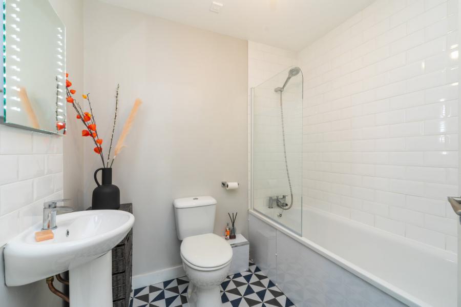 31 Park Royal, 841 Lisburn Road