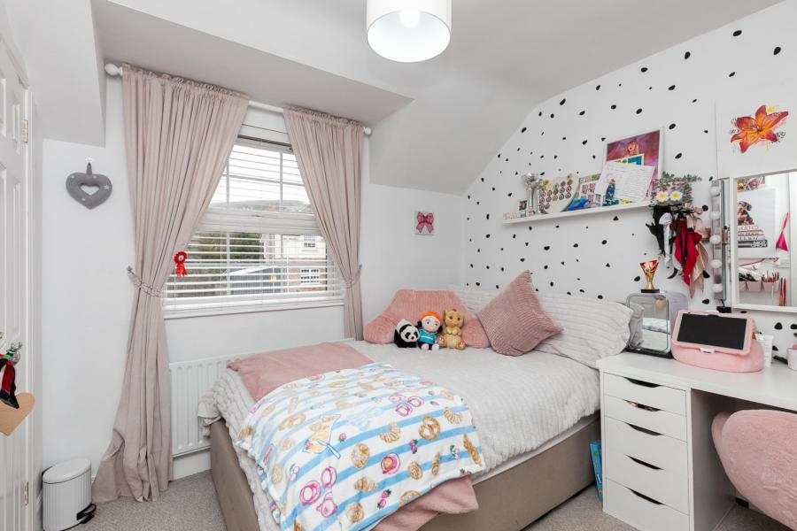 65 Mount Eagles Glen