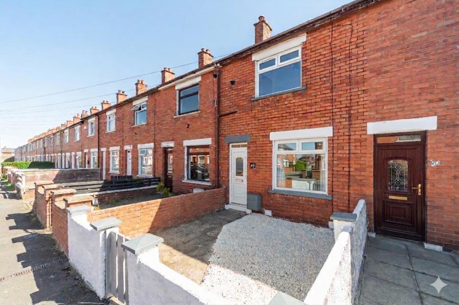 48 Ebor Parade, Tates Avenue, Belfast, BT12 6NS