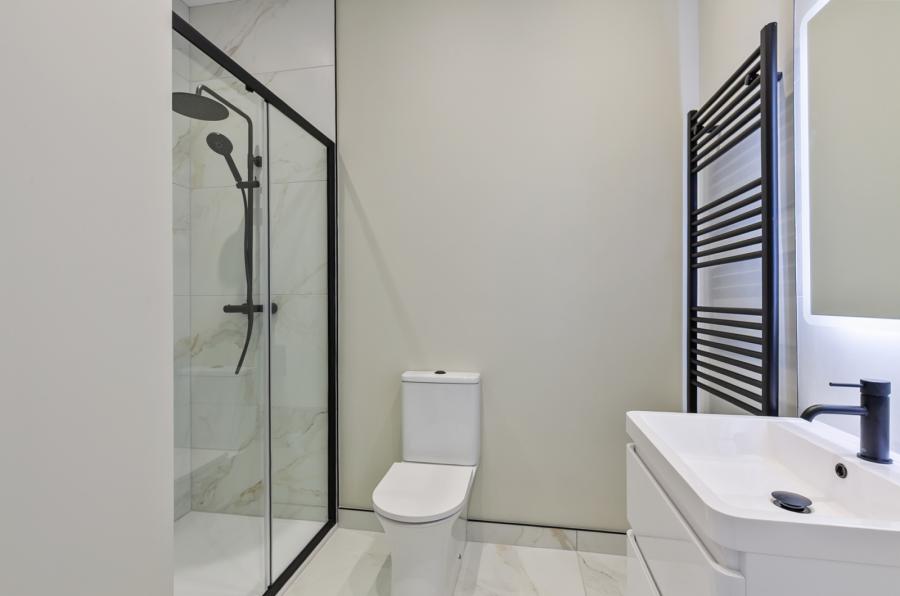 36 Lady Ishbel Boulevard