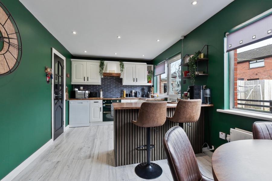 11 Grange Valley Green