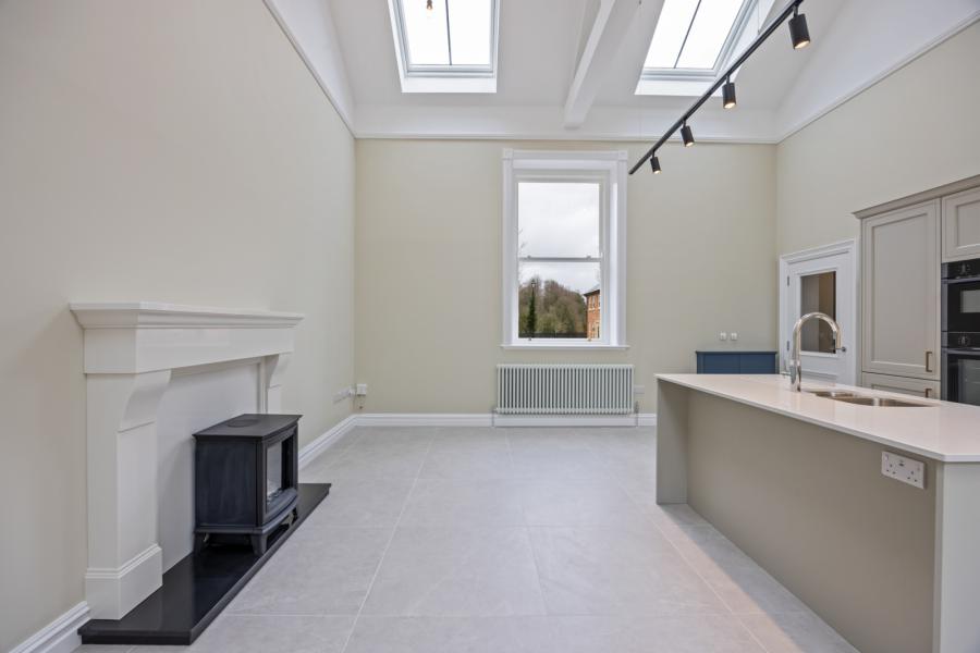 34 Lady Ishbel Boulevard