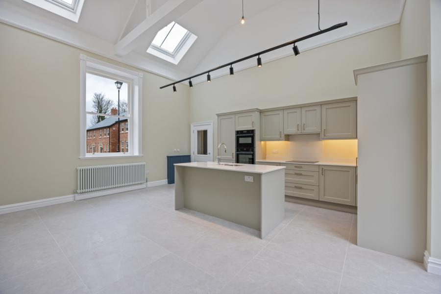 34 Lady Ishbel Boulevard