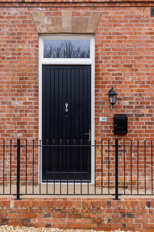 34 Lady Ishbel Boulevard