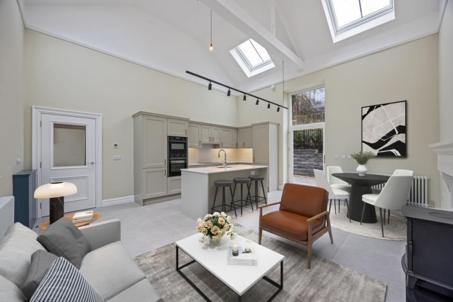 34 Lady Ishbel Boulevard