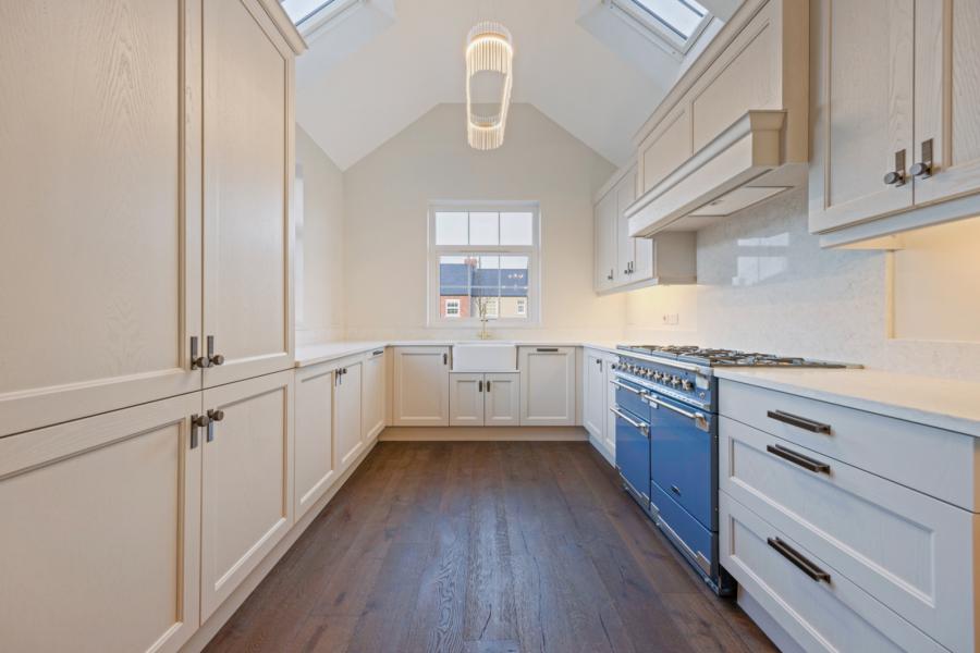 Site 45, The Huntington S, Governors Gate