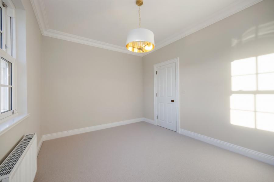 Site 45, The Huntington S, Governors Gate