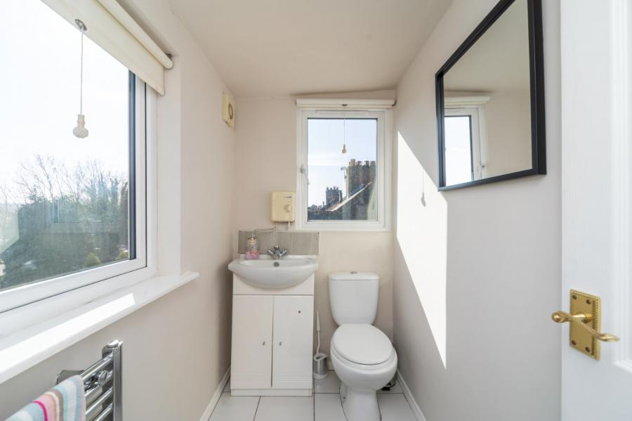 42 Finaghy Road South