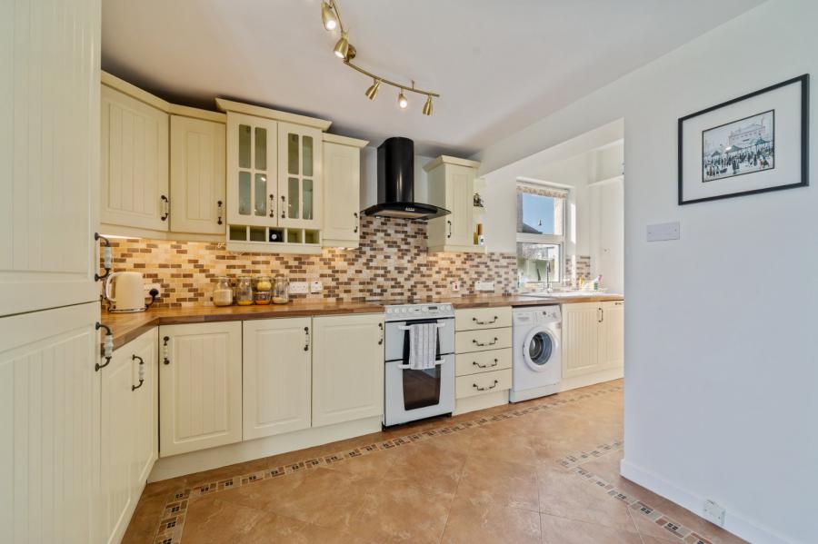 42 Finaghy Road South