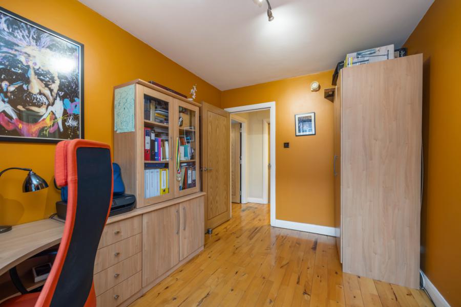 N12 Central Park, 33 Alfred Street