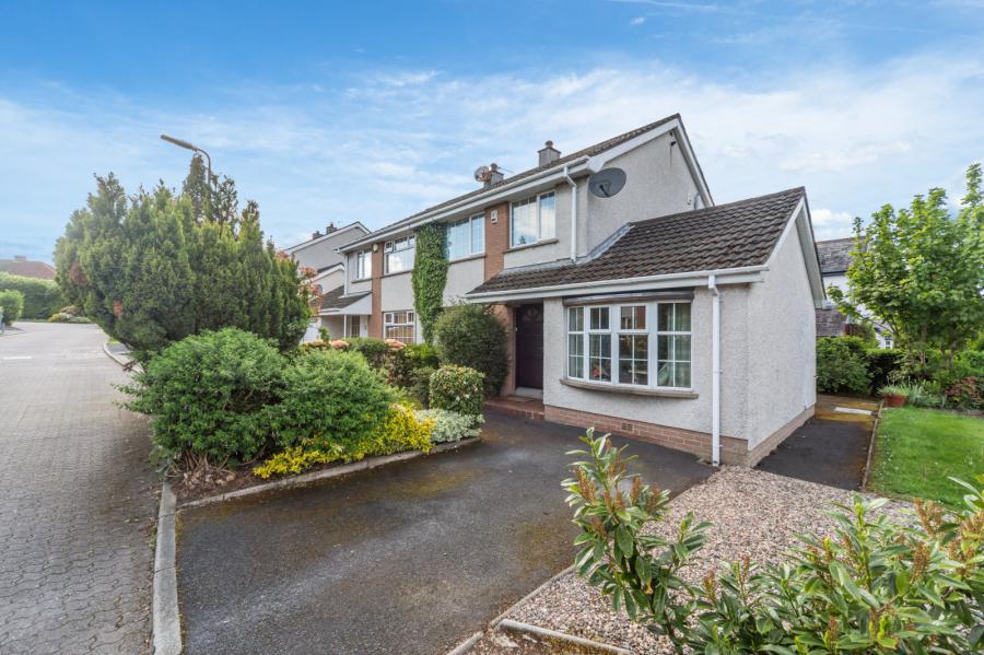 1 Chippendale Gardens, Belfast, County Antrim, BT10 0DX