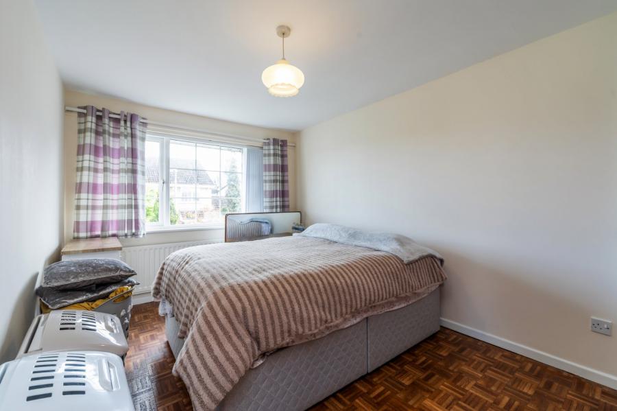 1 Chippendale Gardens