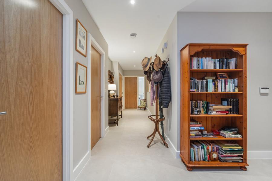 Apartment 2 The Residences, 10 Kings Hall Lane