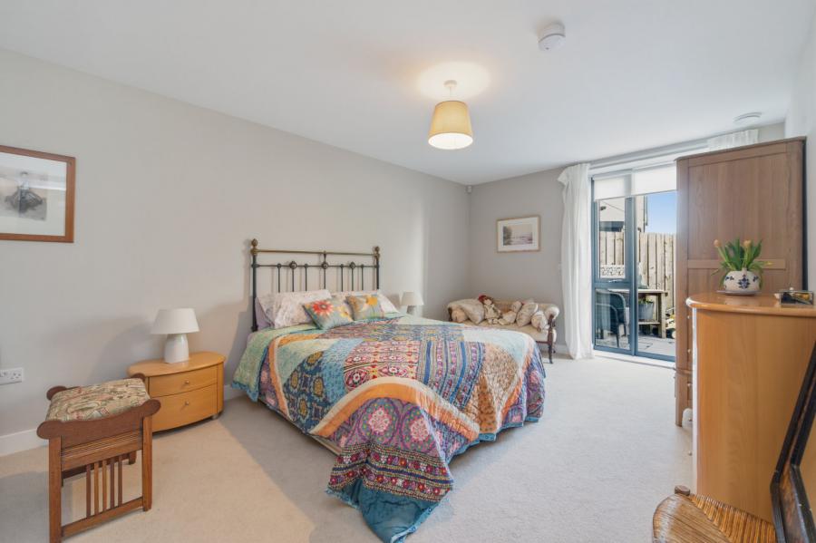 Apartment 2 The Residences, 10 Kings Hall Lane