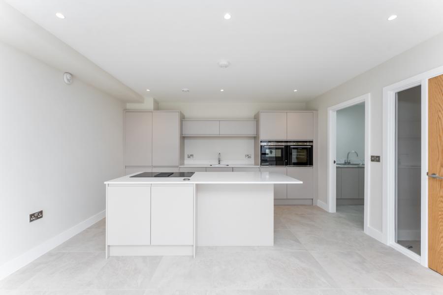 Apartment 8, 10 Kings Hall Lane