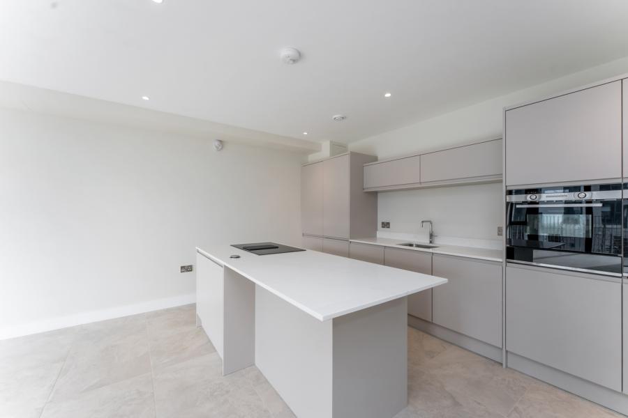 Apartment 8, 10 Kings Hall Lane