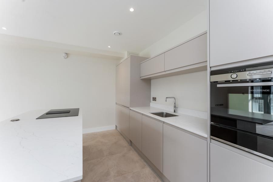 Apartment 8, 10 Kings Hall Lane