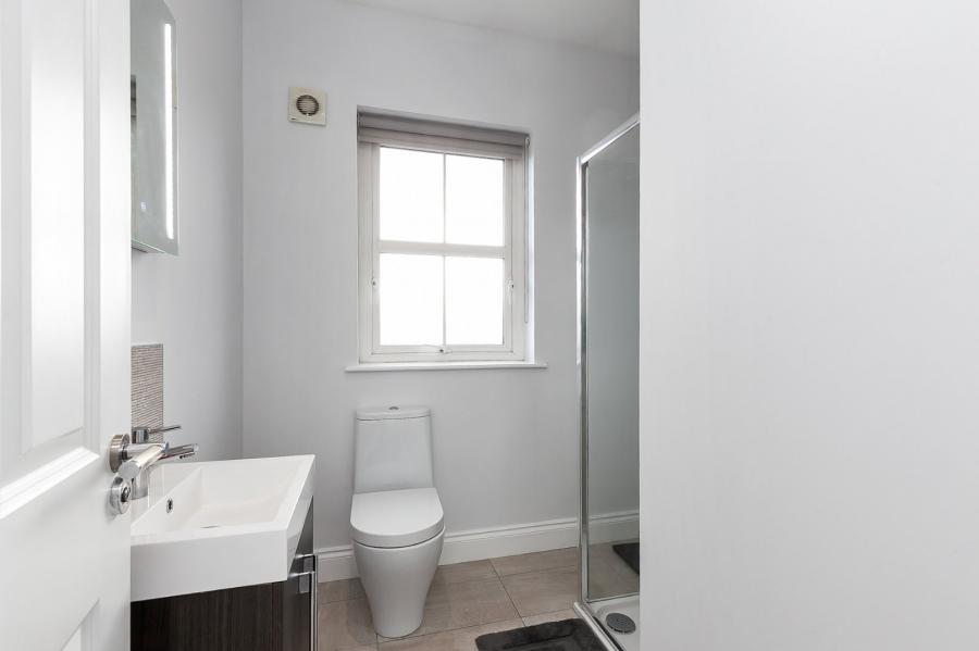 11 Hartley Hall Avenue