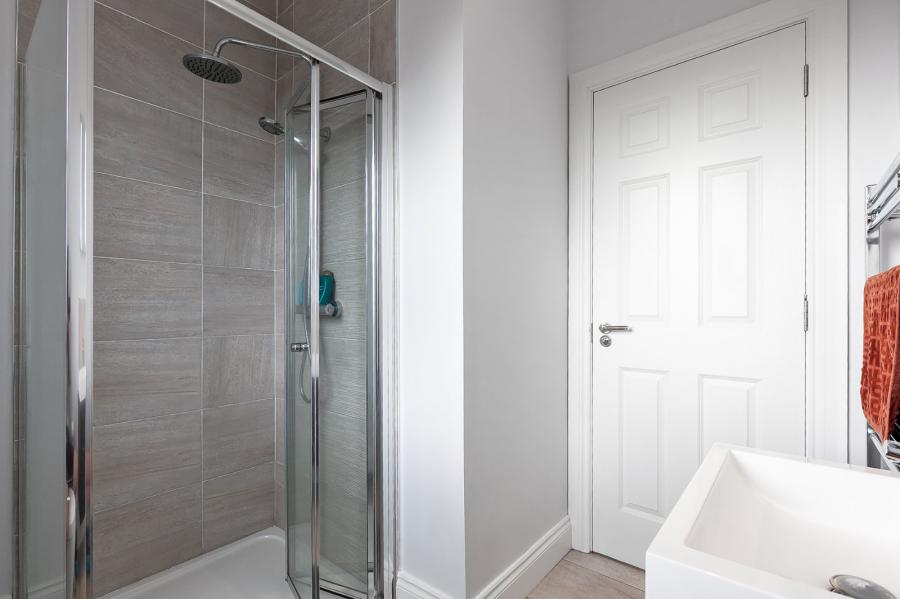 11 Hartley Hall Avenue