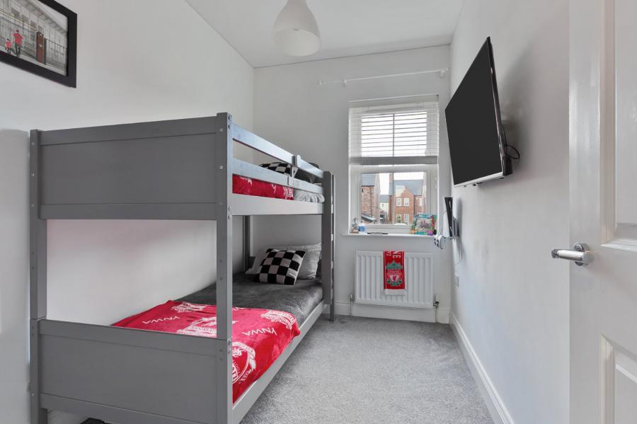 11 Hartley Hall Avenue