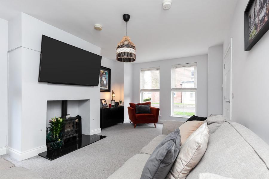 11 Hartley Hall Avenue