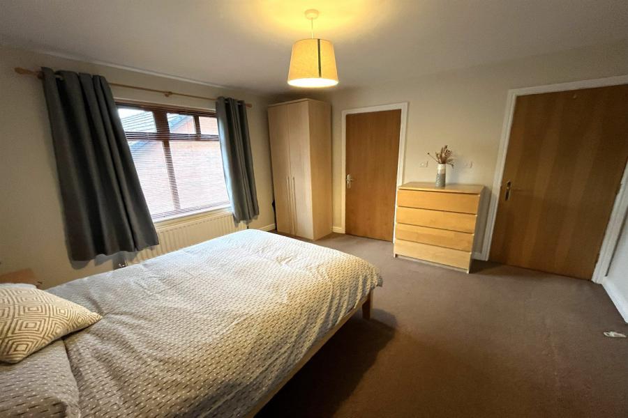 Apartment 11, 2 Greenwich Mews
