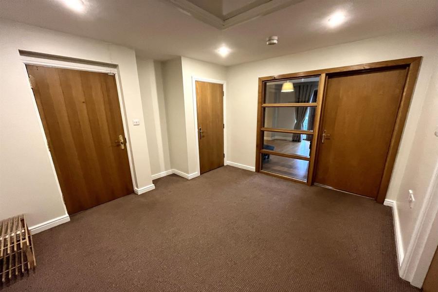Apartment 11, 2 Greenwich Mews