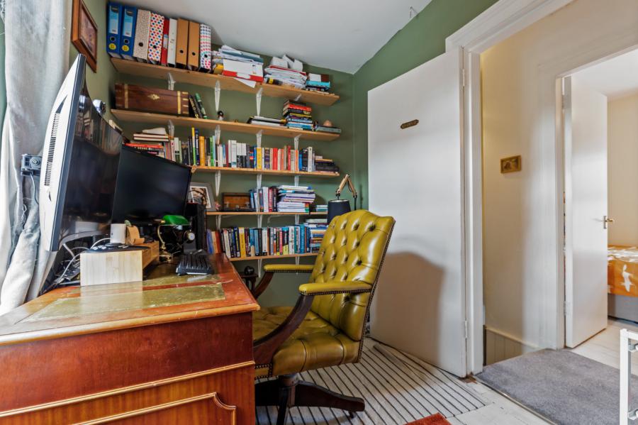 84 Edenderry Village