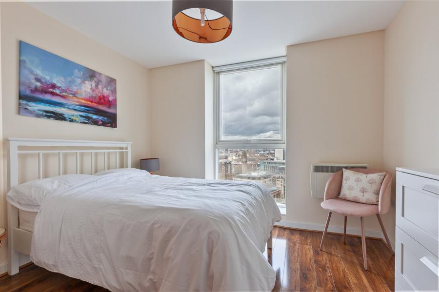 Apartment 14.04 The Obel, 62 Donegall Quay