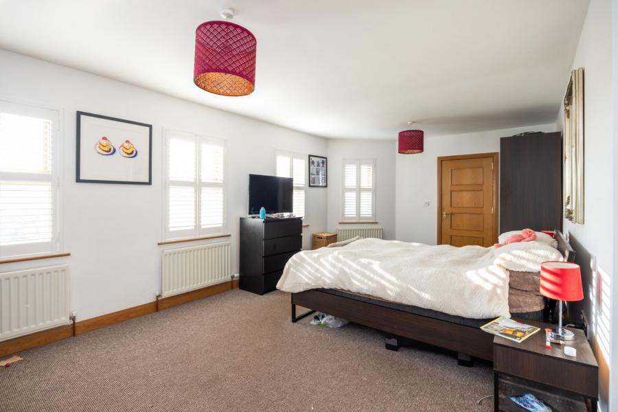 Rockfield, 69 Back Road