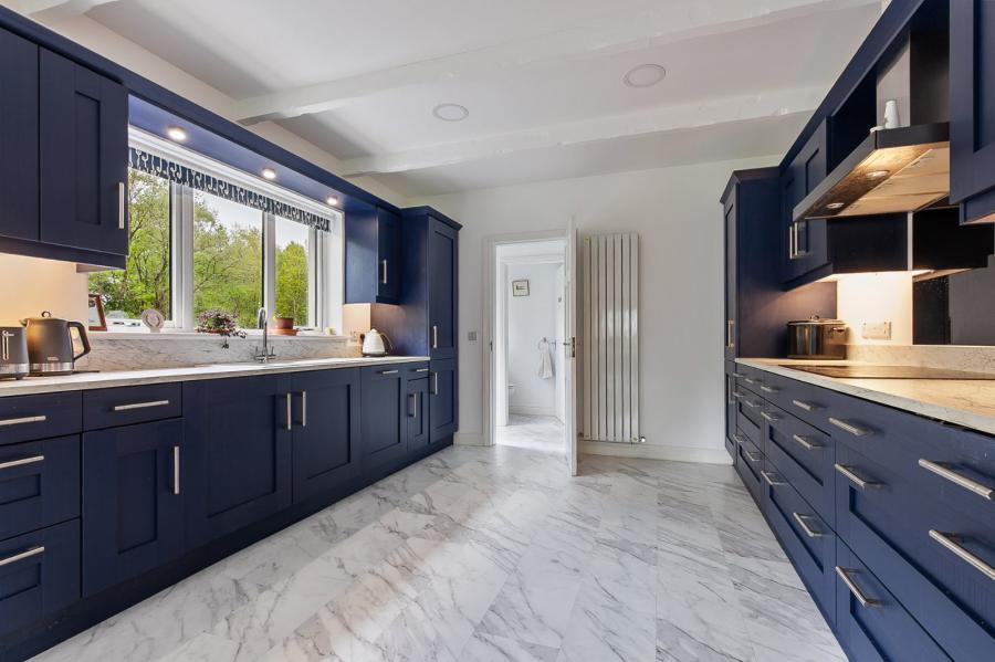 Glen Lodge, 93A Frosses Road