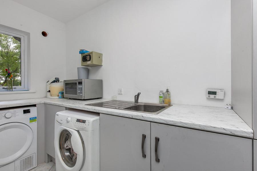 Glen Lodge, 93A Frosses Road