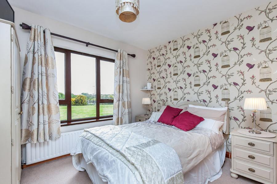 Glen Lodge, 93A Frosses Road