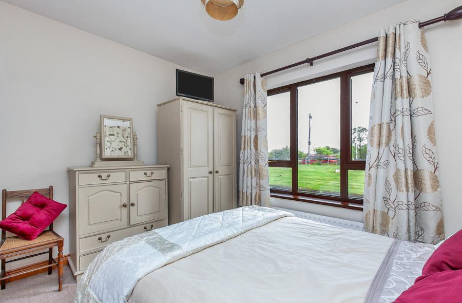 Glen Lodge, 93A Frosses Road