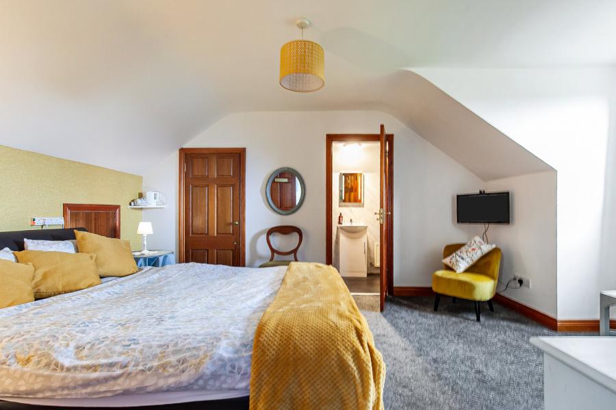 Glen Lodge, 93A Frosses Road
