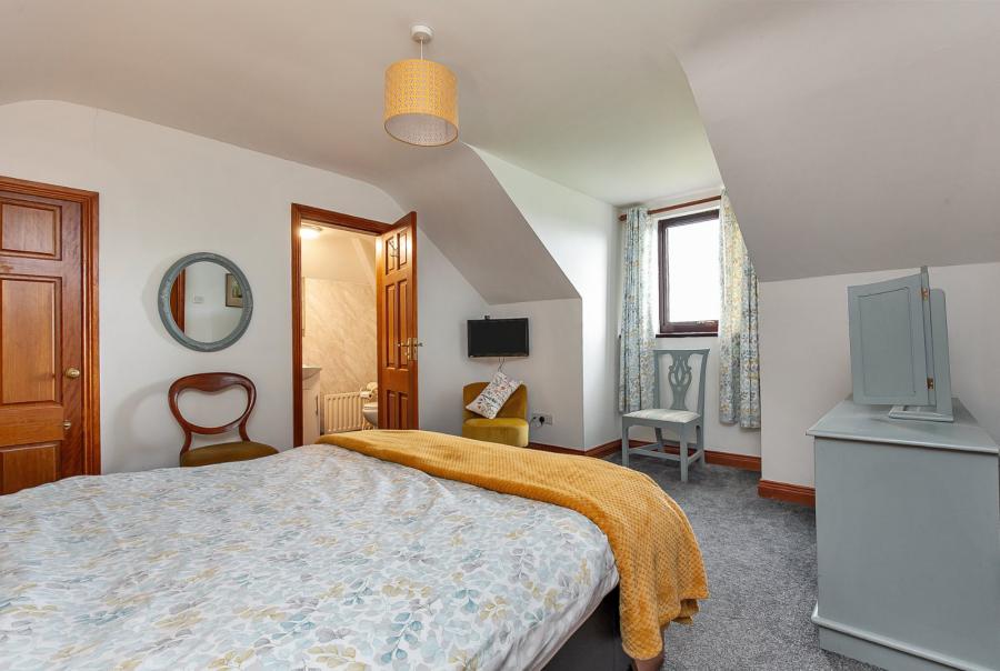Glen Lodge, 93A Frosses Road