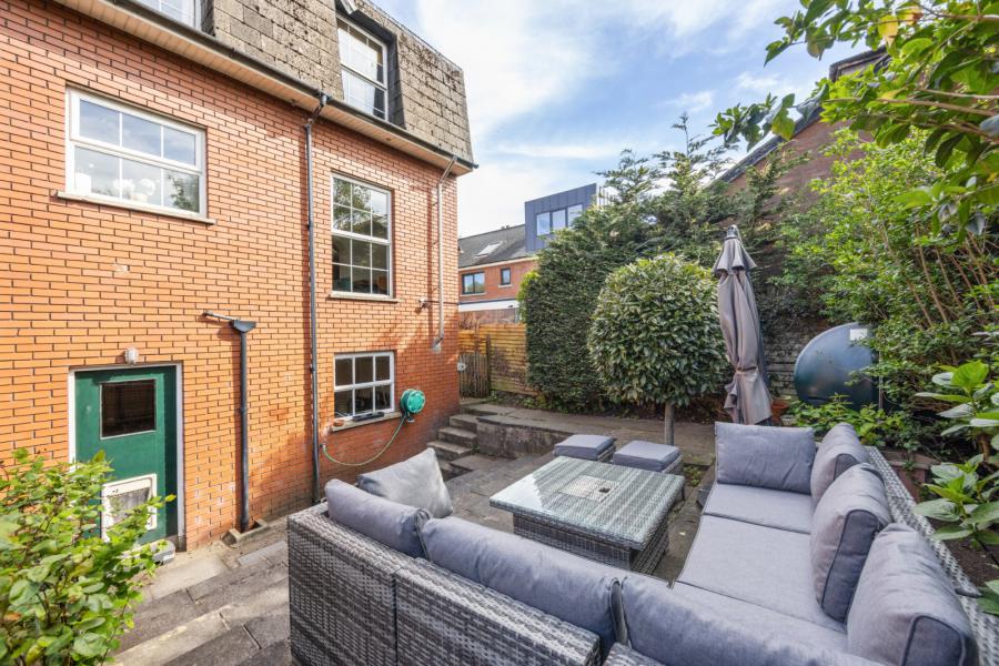 7 Windsor Court