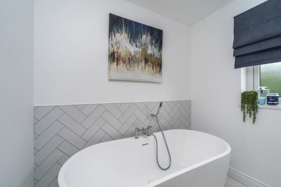 41 Laurelgrove Dale